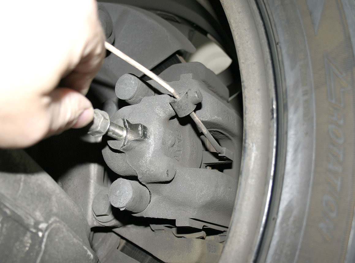 Ever see a tire do this??? [Graphic Images inside, PG13] BMW M5 Forum